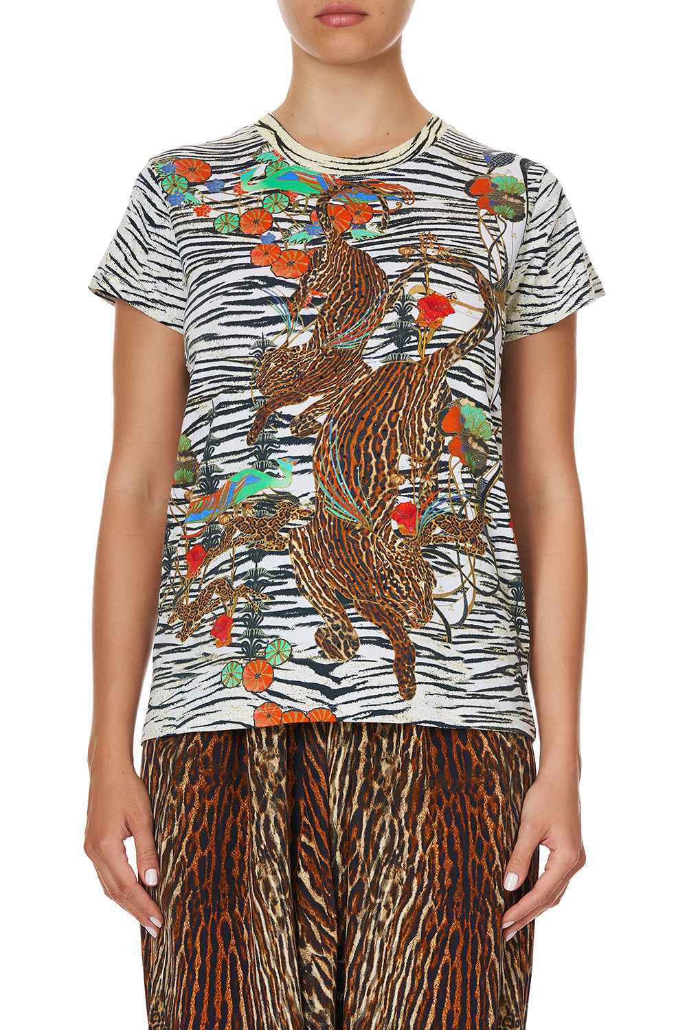 SLIM FIT ROUND NECK T-SHIRT COSMIC CONFLICT